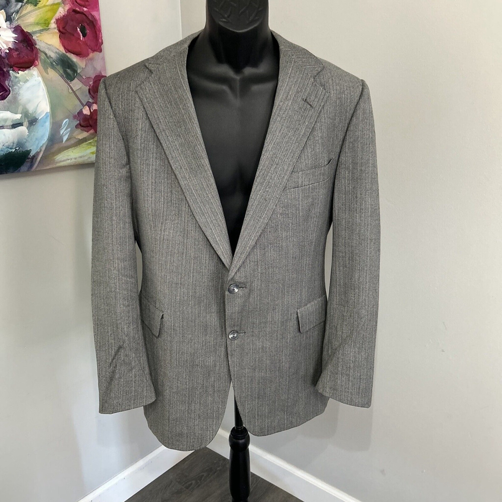 Signals From Donald Brooks 42R Grey Herringbone Two Button Vented Jacket